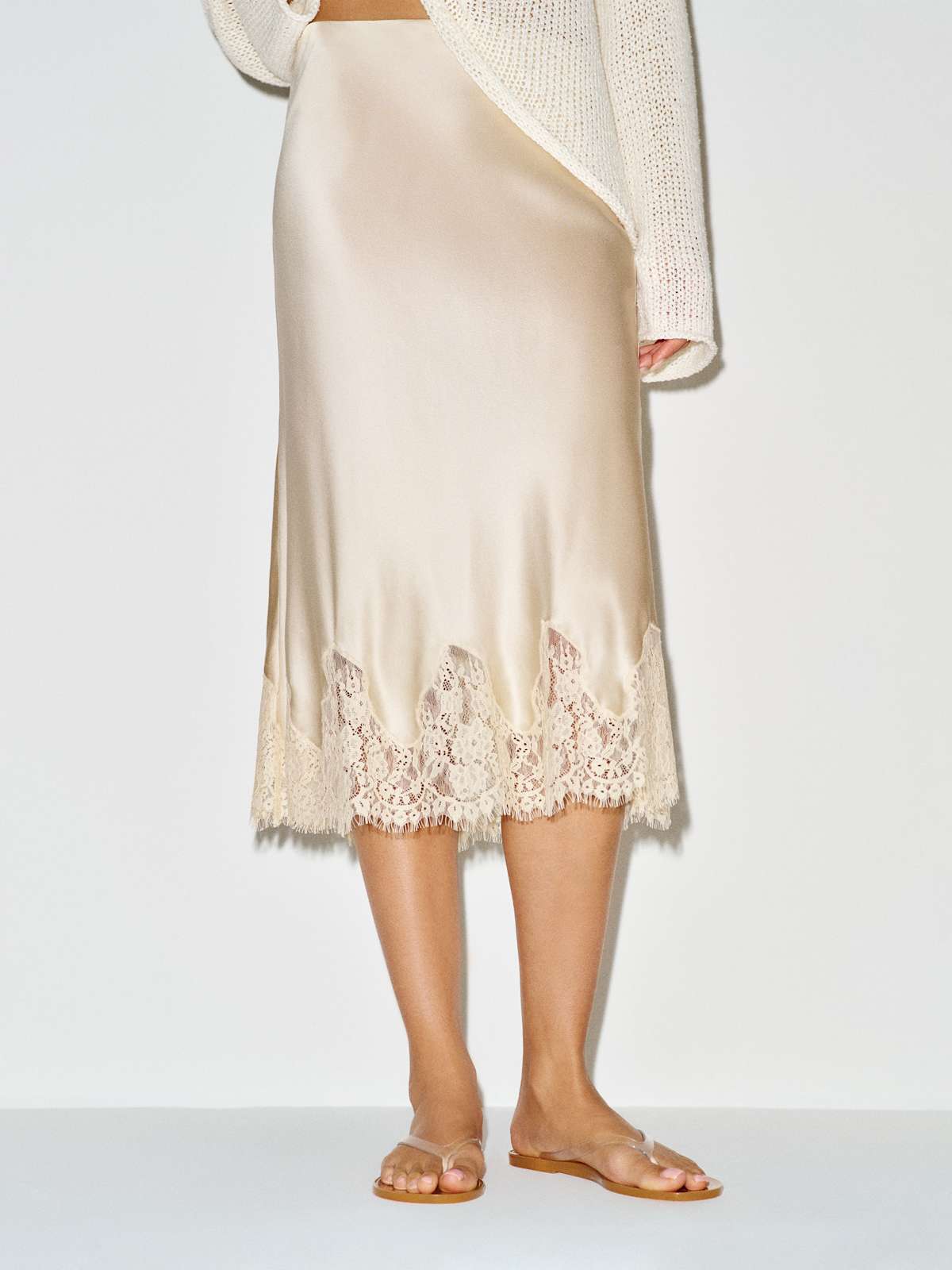 Reformation – Carolina Silk Midi Skirt