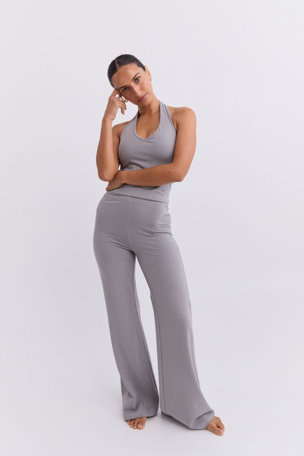 Pinky & Kamal – Wrap Band Yin Flare | Pebble Grey