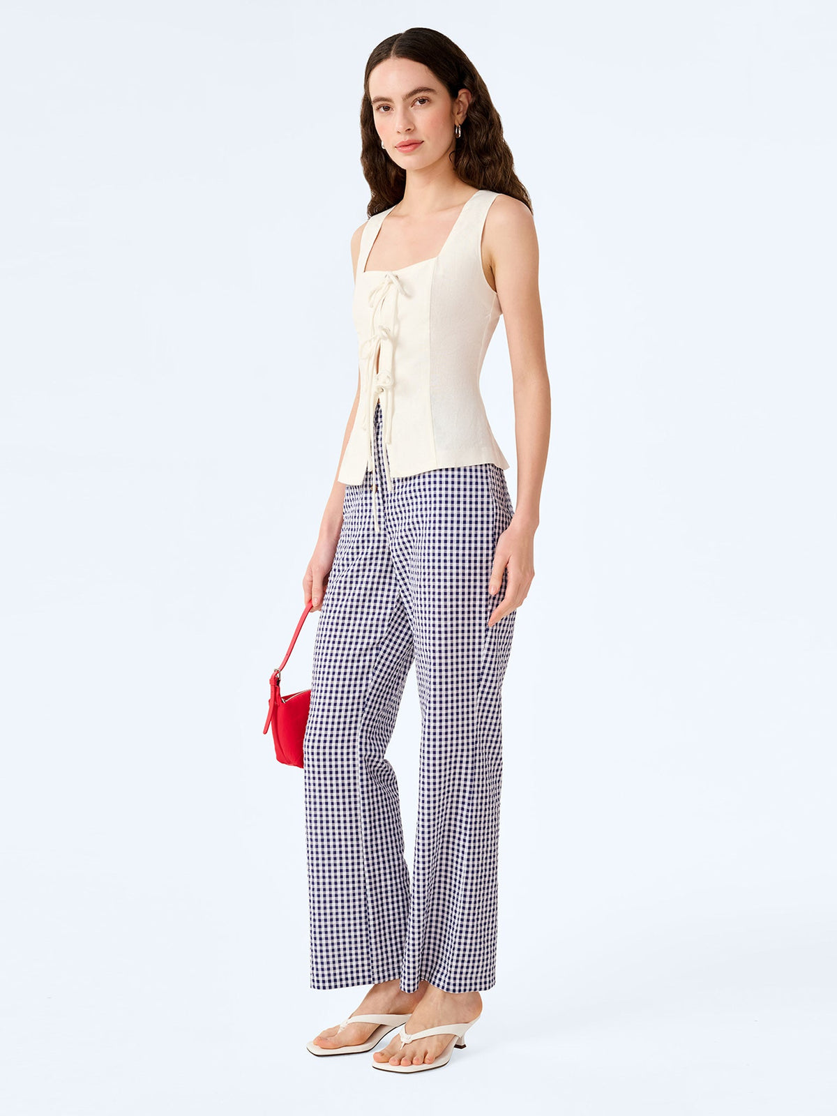 OMNES – Elodie Trouser