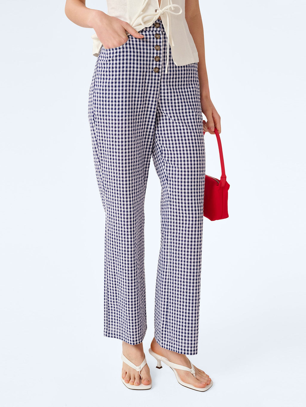 OMNES – Elodie Trouser